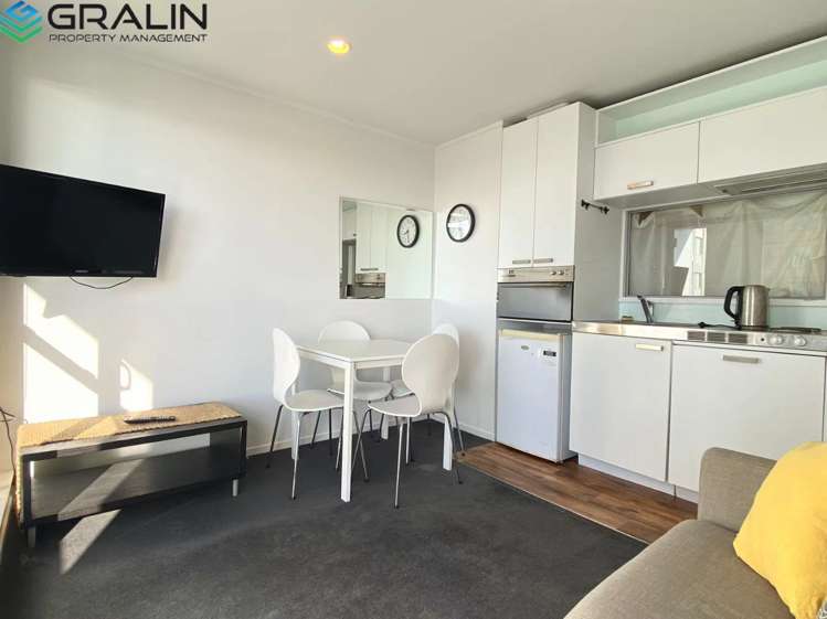 14E/34 Kingston St 10015_8