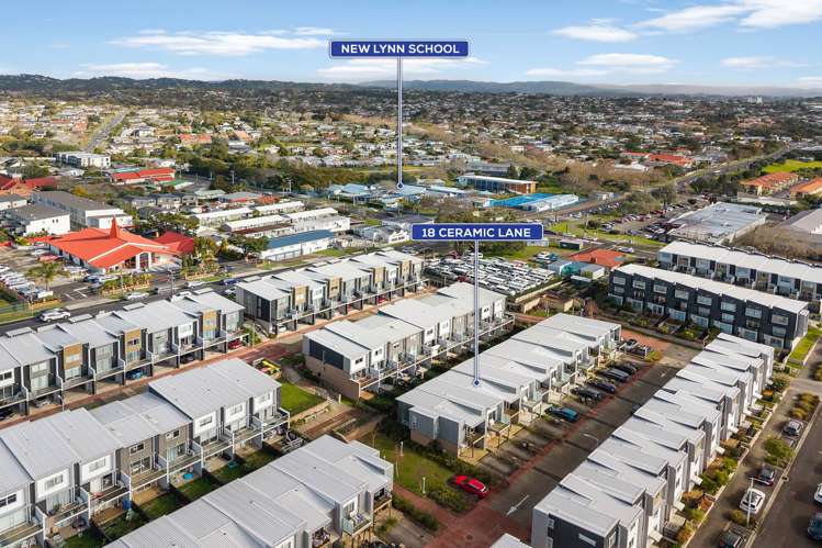 18 Ceramic Lane New Lynn_7