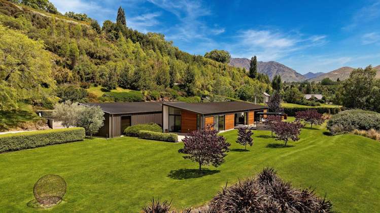 241 Tucker Beach Road Queenstown_23