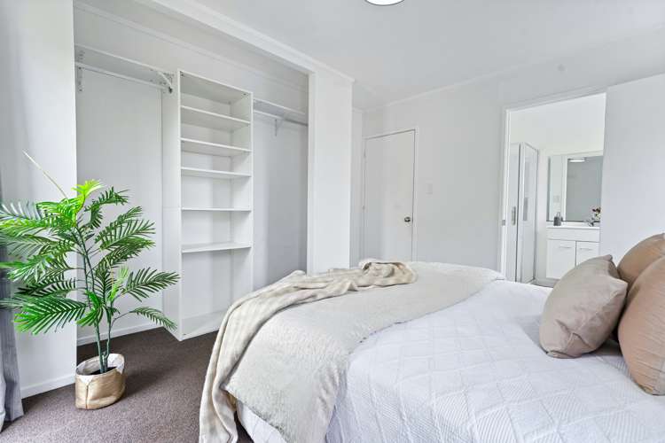 1/307a Wairau Road Totara Vale_12