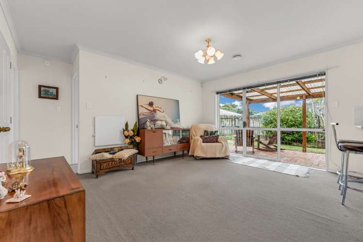 8 Vanderbilt Parade Albany_6