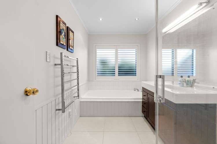 19 Coldham Crescent Saint Johns_18