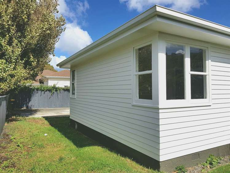 5a Rex Street Miramar_15