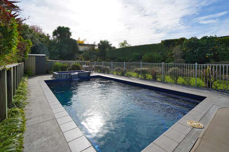 33 Comries Road Chartwell_24