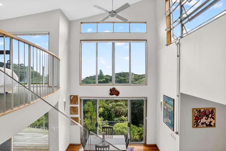 10 Waitea Road Muriwai Beach_2