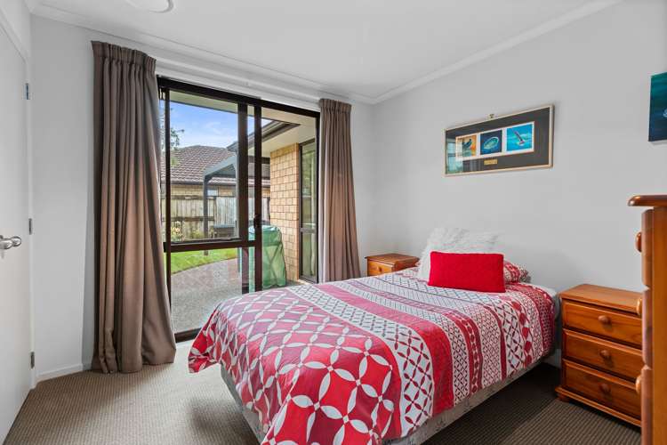 21 Galloway Crescent Pyes Pa_15