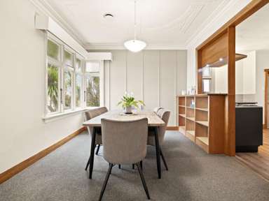 36 Easther Crescent_4