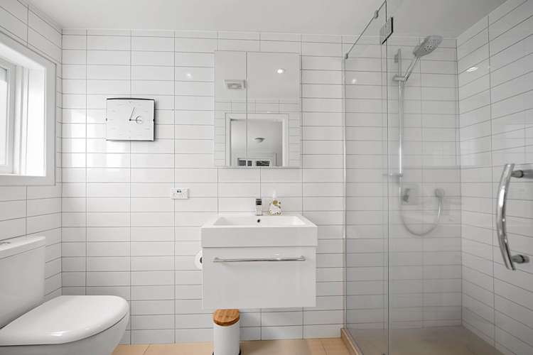 11 Albert Road Devonport_29