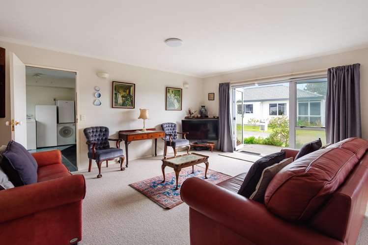 9/690 Gladstone Road Te Hapara_14