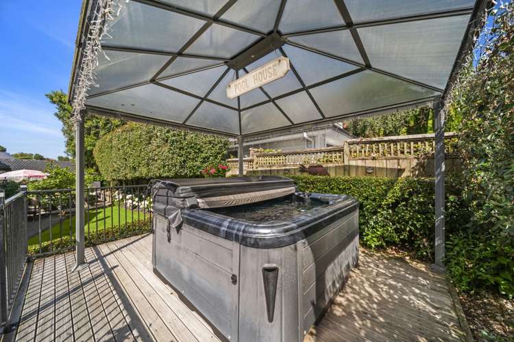 9 Langana Avenue Browns Bay_21