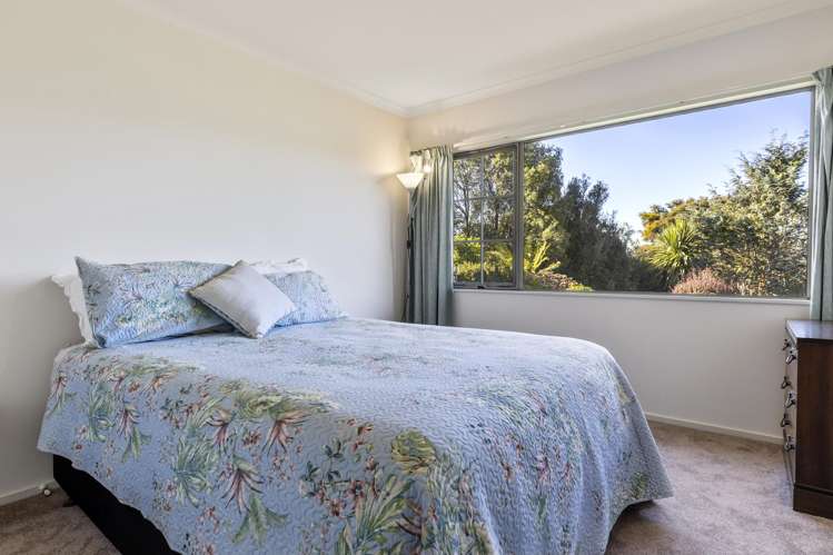 44 Lakeridge Close Rangatira Park_8