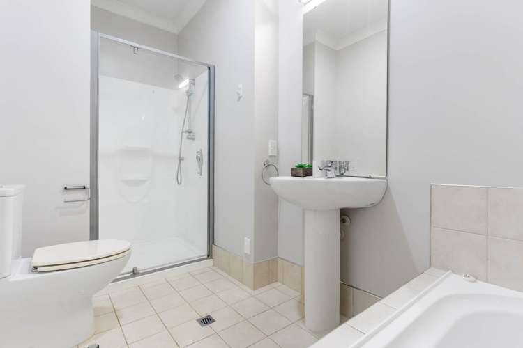 4/44 Carlos Drive Flat Bush_10