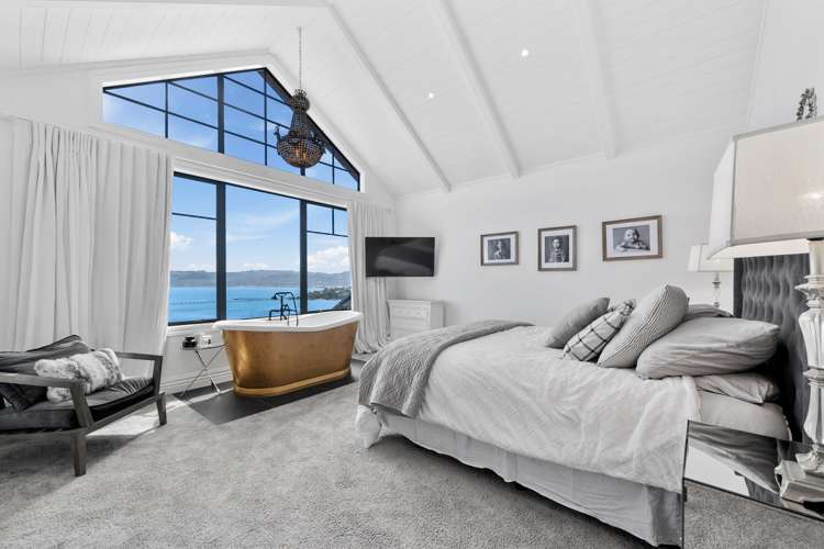 33 Waitohu Road York Bay_23