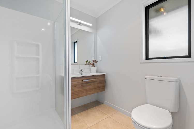 8 Turnbridge Street Pyes Pa_17