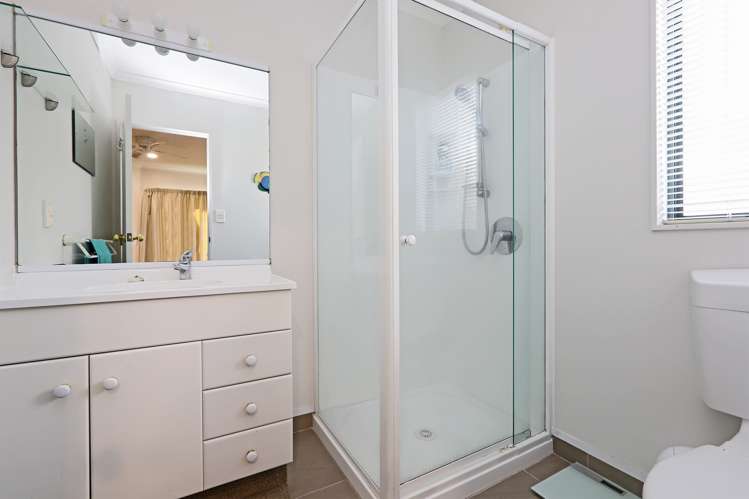 3 Aintree Place Taradale_14