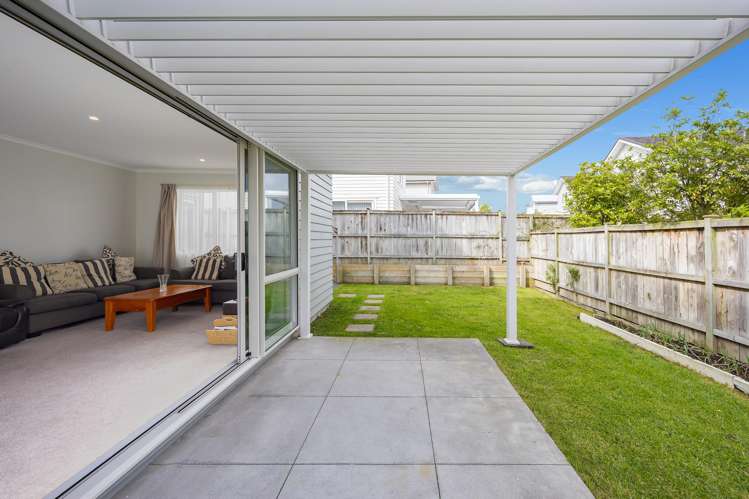 16 Couldrey Crescent Red Beach_4
