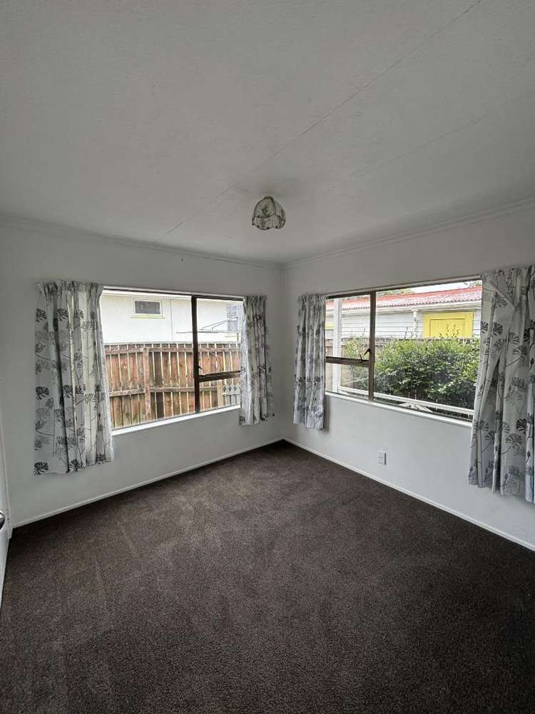 35A Manson Avenue 10816_8