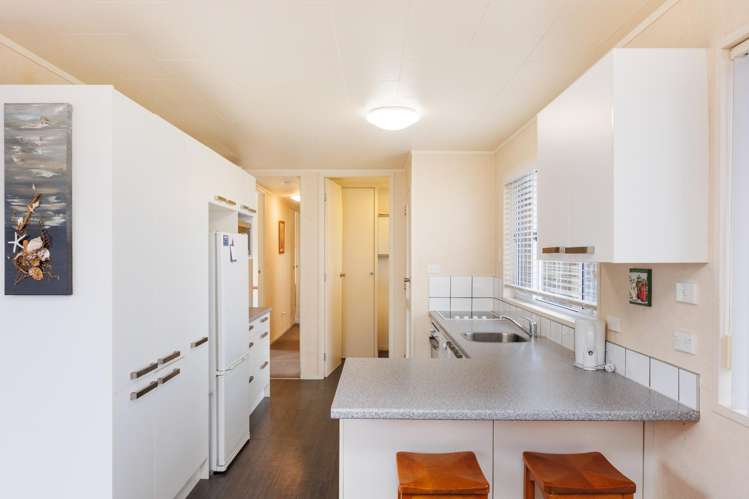 20 Thomas Place Foxton Beach_15