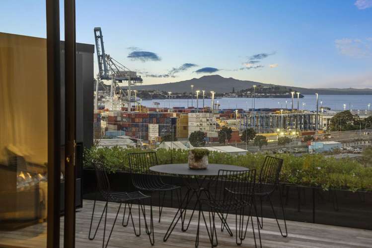 15B/401 Augustus Terrace Parnell_14