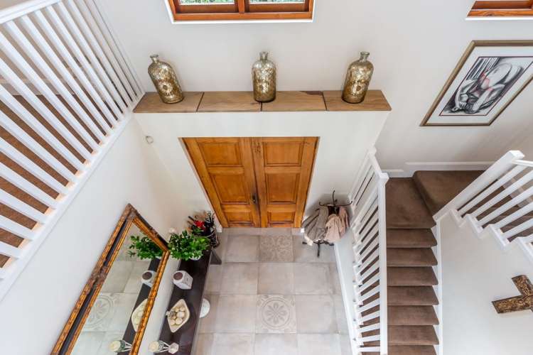 27 Wroxton Terrace Merivale_16