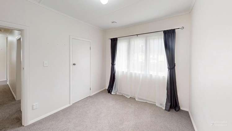 433 Somme Parade Aramoho_10