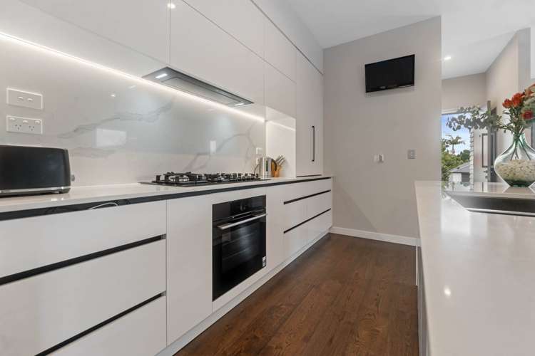 16 Sylvan Park Avenue Milford_15