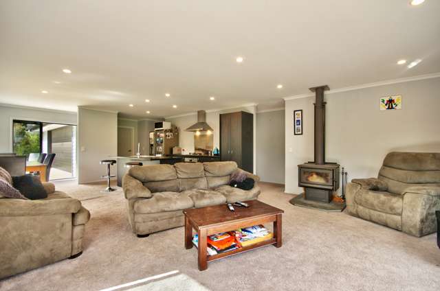 8 Lochburn Avenue Glenorchy_4