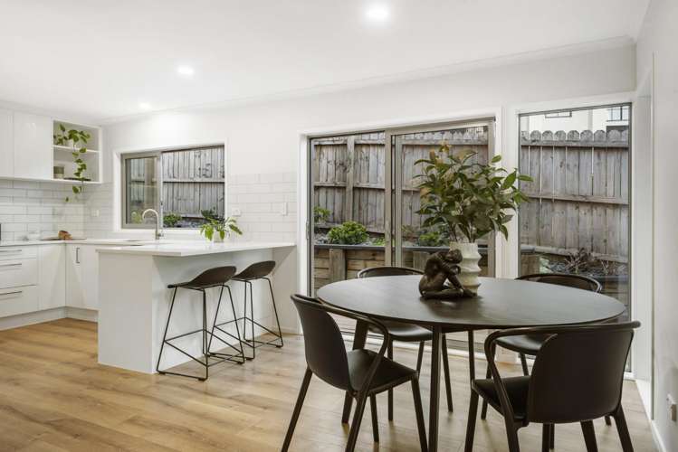 18 Greenleaf Way Northcross_7