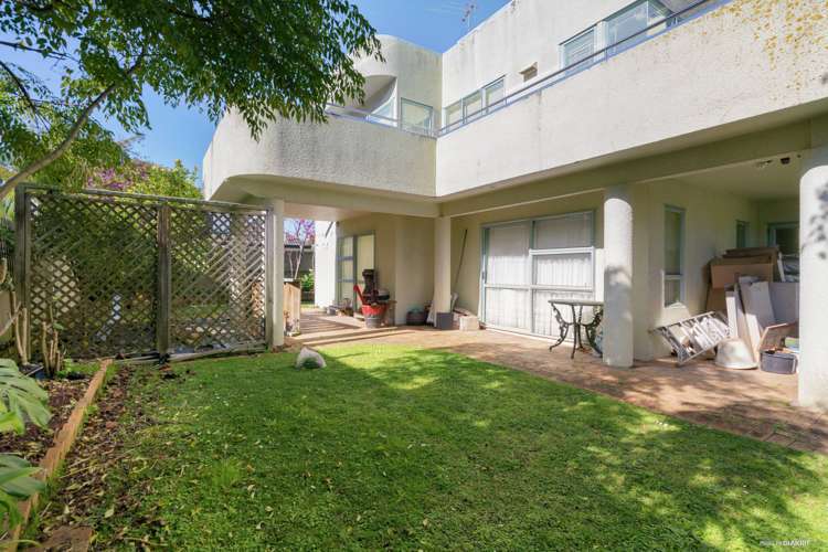 27b The Parade Bucklands Beach_9