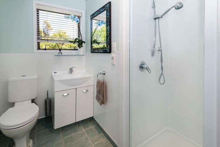 7 Evelyn Road Cockle Bay_13