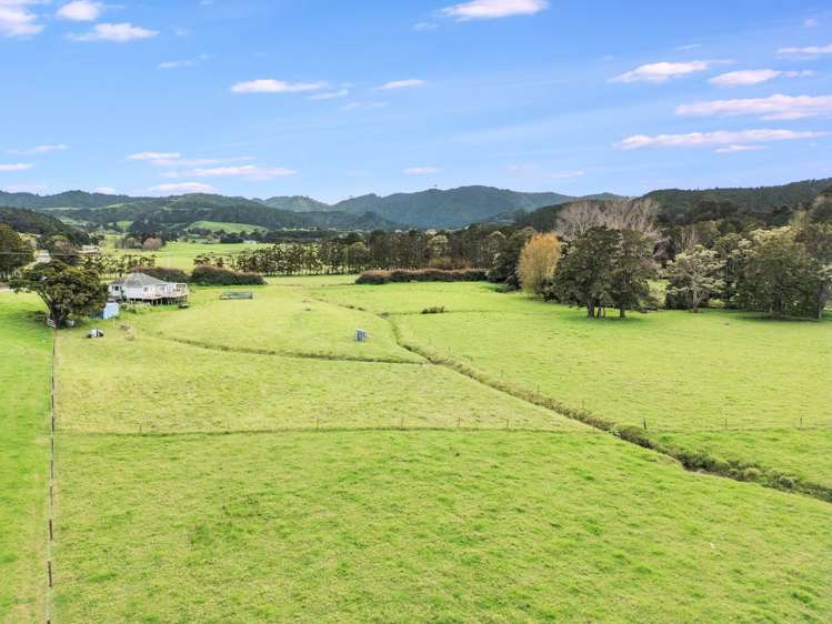 444 Brown Road Kaiwaka_8