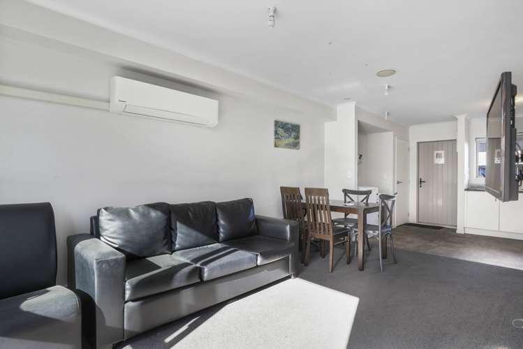 3/81 Normandy Avenue Melville_5