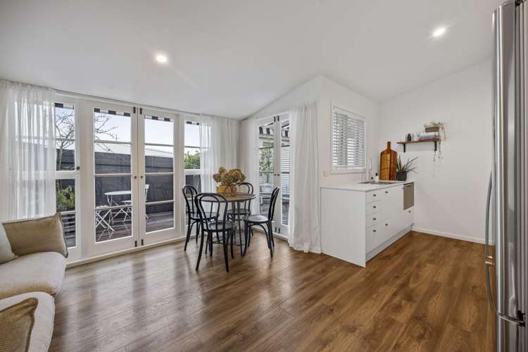 251a Courtenay Street Strandon_10