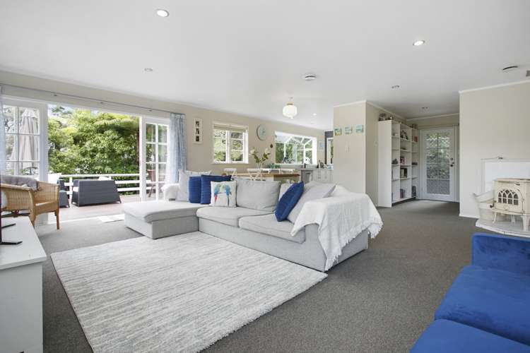 1 Grovelands Way Titirangi_7