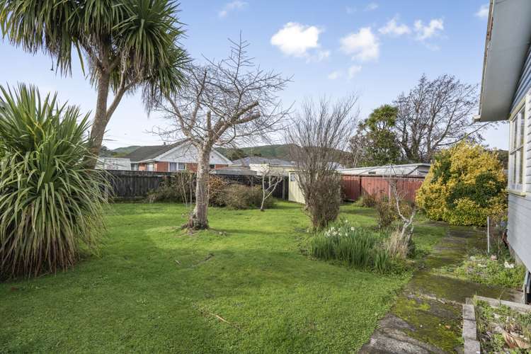 18 Karamu Crescent Wainuiomata_18