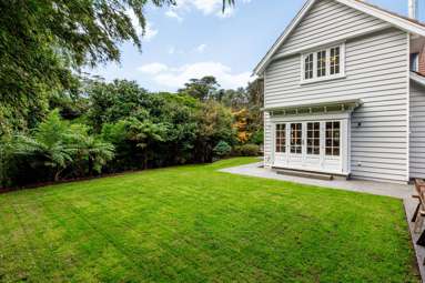 2 Glen Road_2