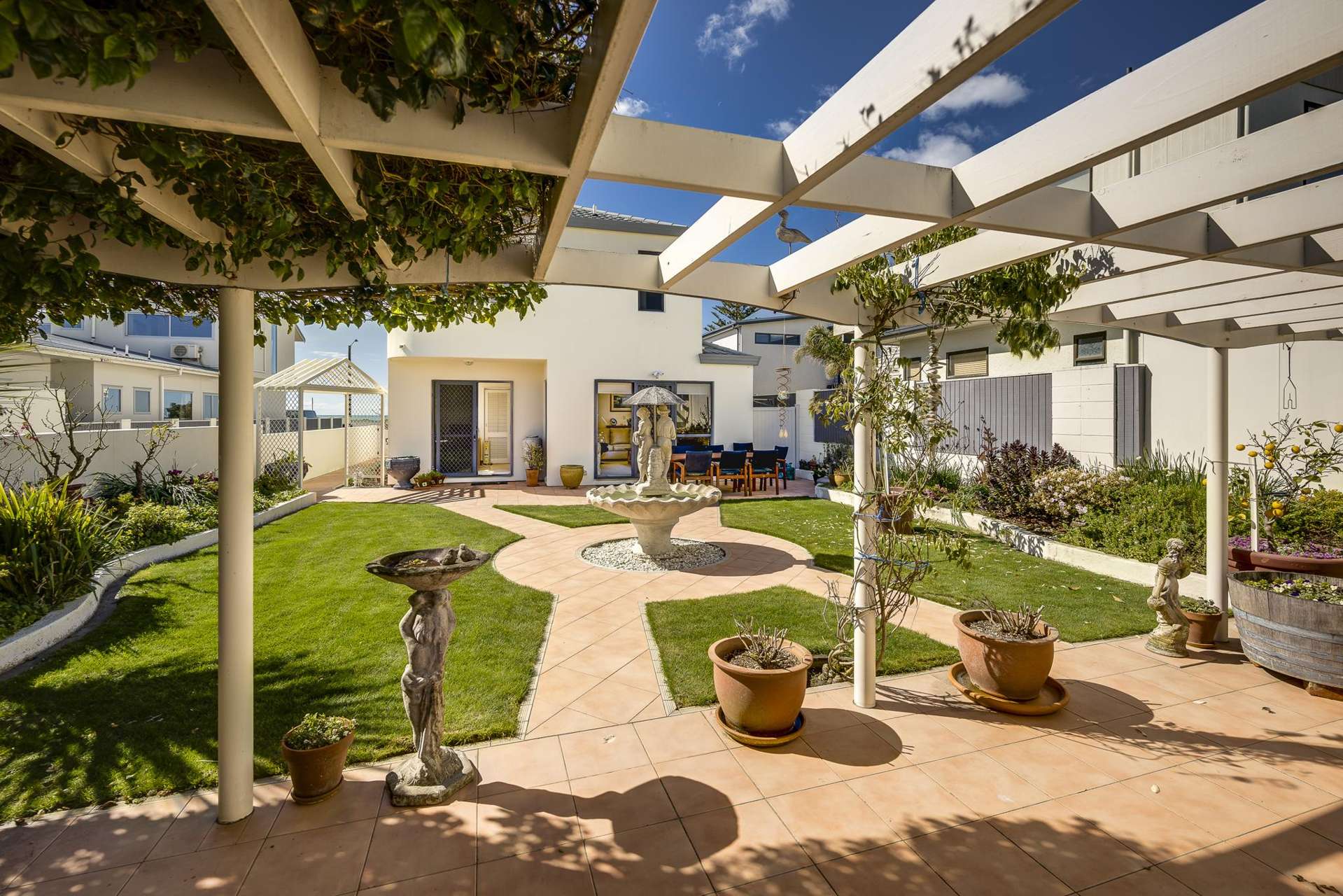 24 The Esplanade Westshore_0