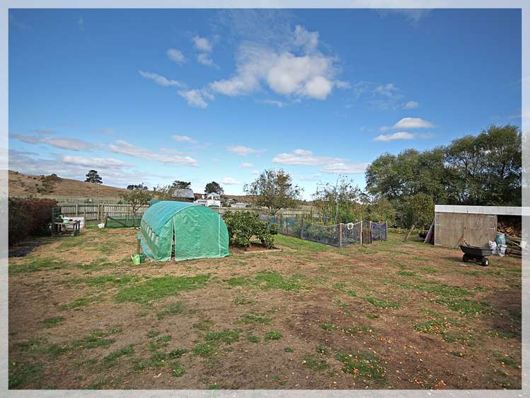 332 Foxton Shannon Road Foxton_24