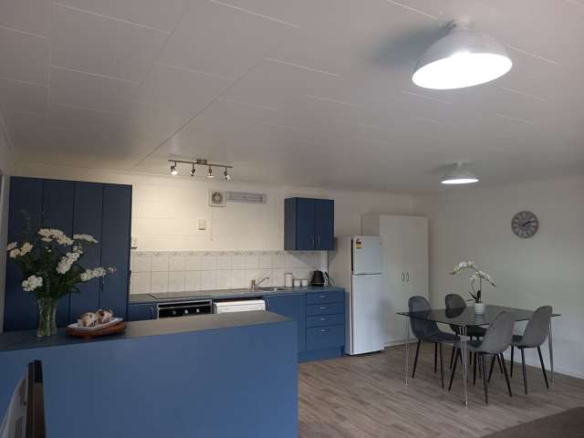 "Ready to move in - fully furnished unit"