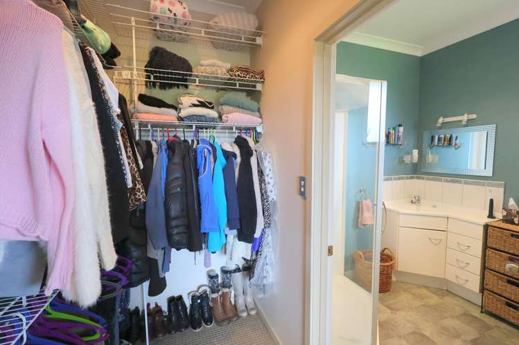 203 Pomona Road East Makarewa_15