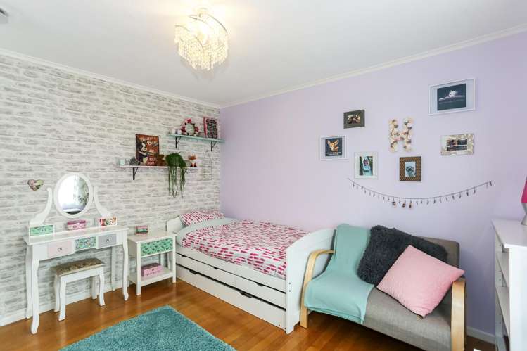 9 Lawrie Avenue Pukekohe_16