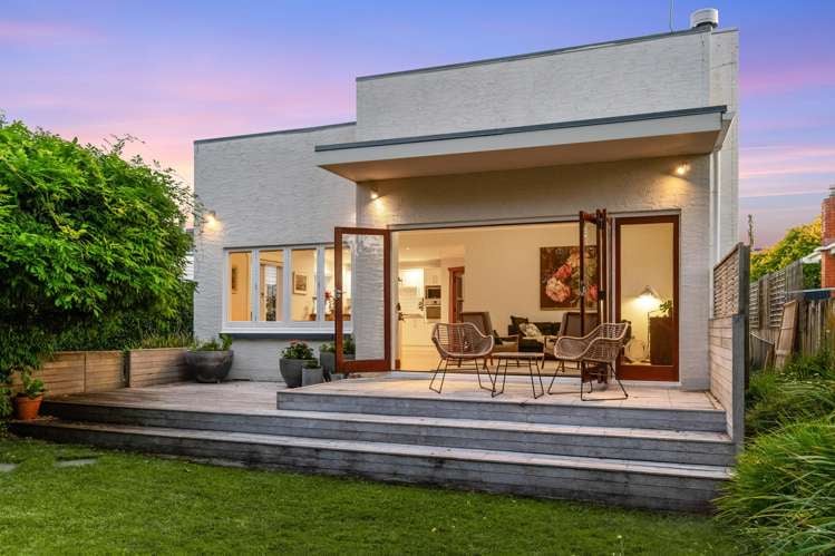 32 Cambourne Road_0