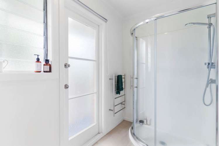 3/3 Allenby Road Panmure_8