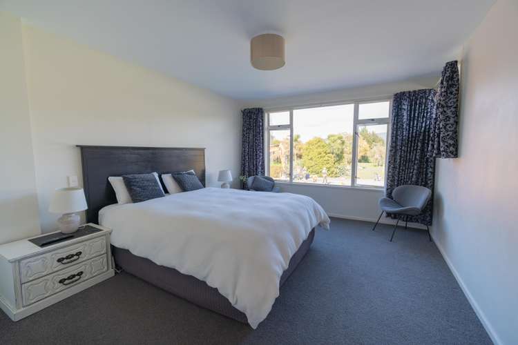 2 Lakefront Drive Te Anau_10