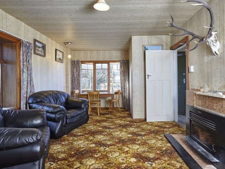 56 Amesbury Road Sefton_12