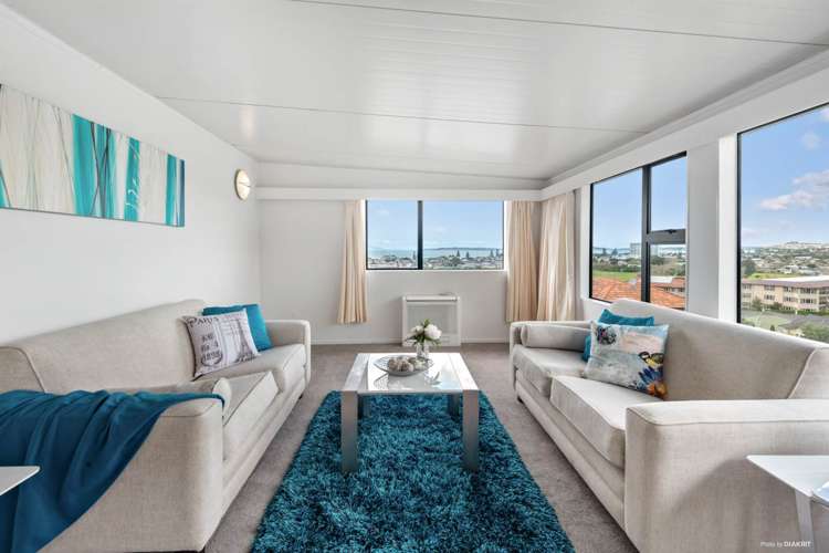 1 Orewa Heights Crescent Orewa_11