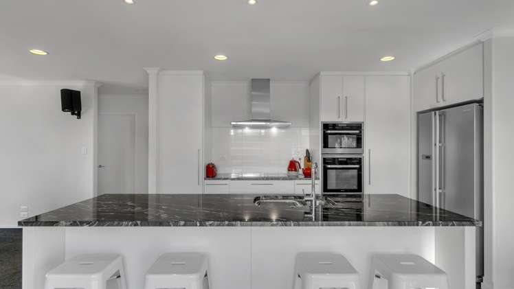 96 Infinity Drive Pegasus_4