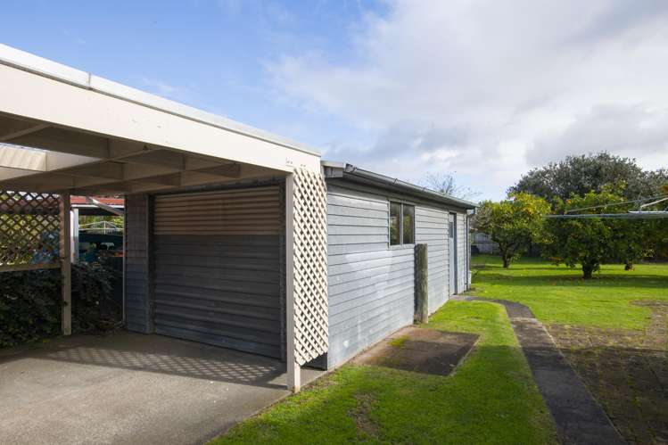 15 Waverley Street Elgin_16