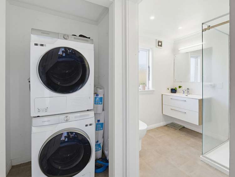 12 Lyndhurst Street Takaro_19