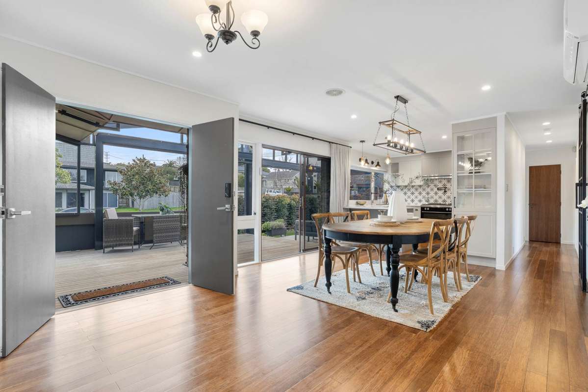 8 Riviera Place_1